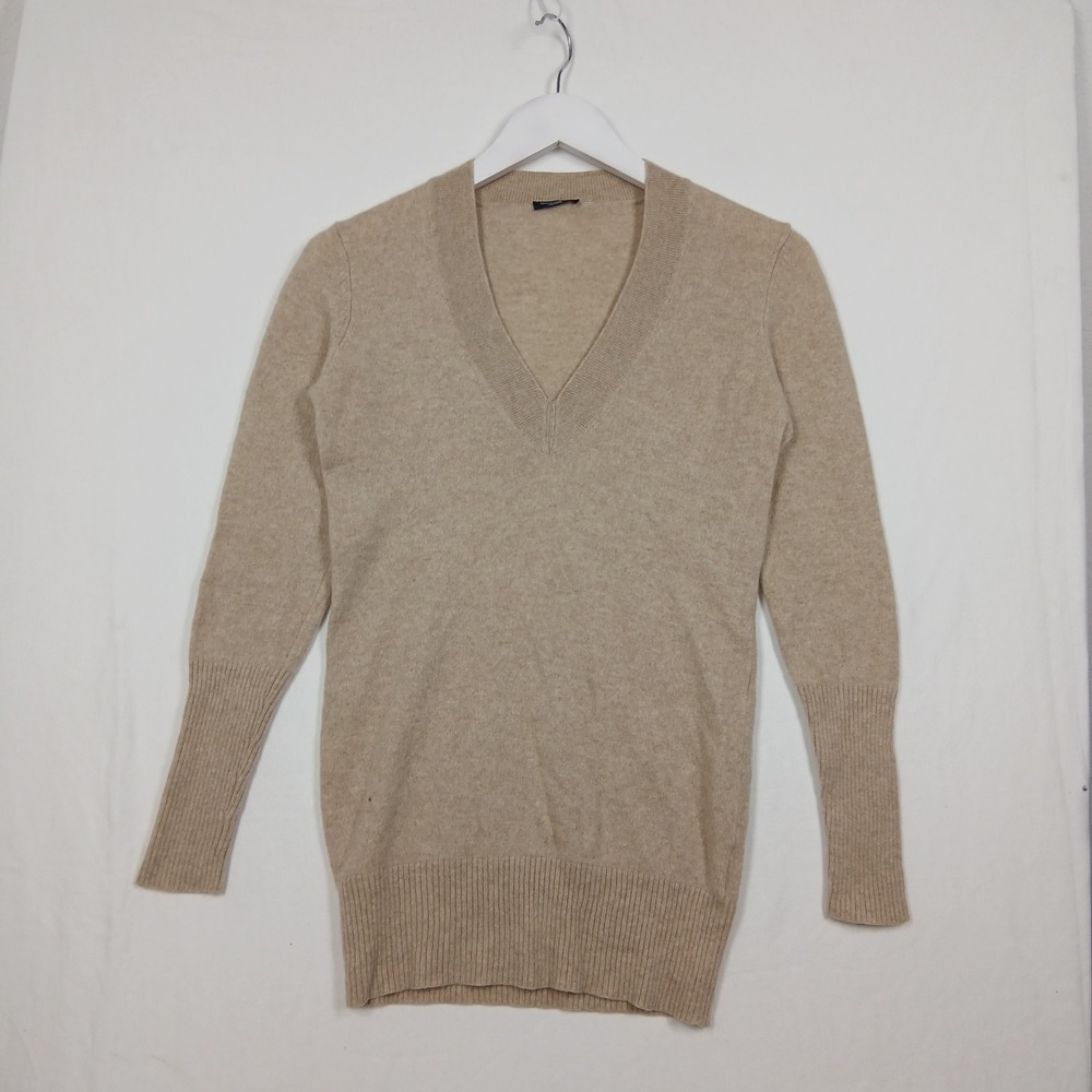 Magaschoni Cashmere V-Neck Sweater Tan Beige Ribbed Cuffs Long Sleeve Womens